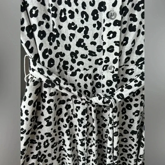 Loft balloon sleeve animal print dress - Picture 7 of 13